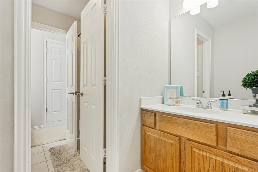 Woodbridge Ph 02c - Residential