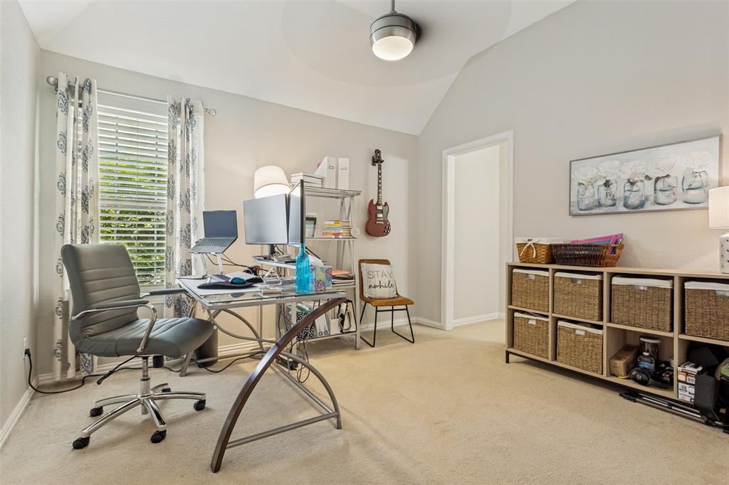 Woodbridge Ph 02c - Residential