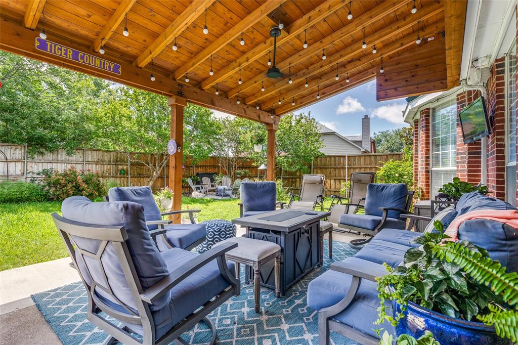 Woodbridge Ph 02c - Residential