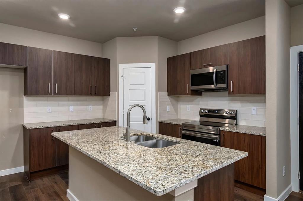 Heritage Hill Estates - Residential Income