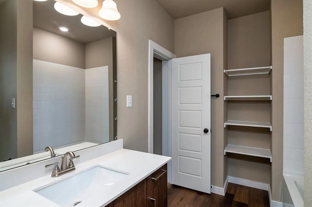 Heritage Hill Estates - Residential Income