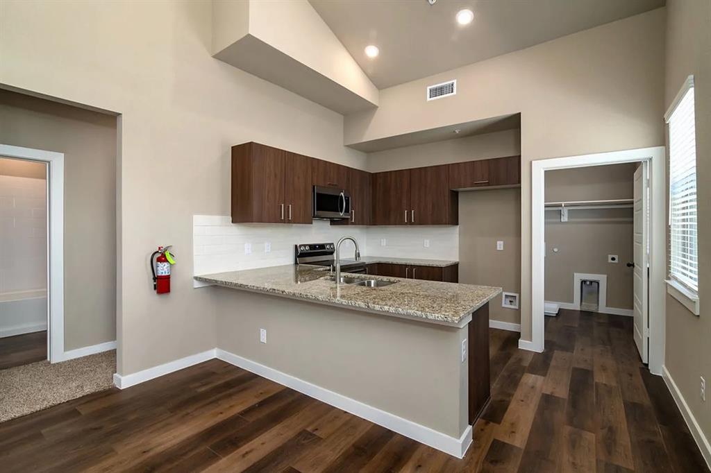 Heritage Hill Estates - Residential Income