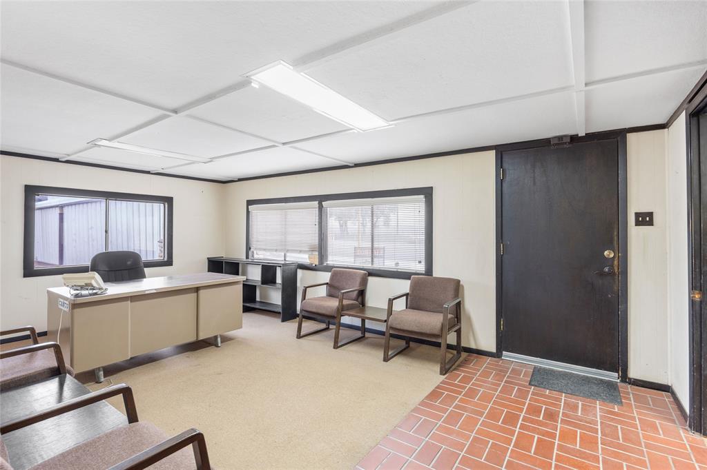 Big Draw - Commercial Sale
