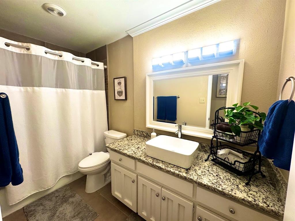 Lake Country Estates Add - Residential