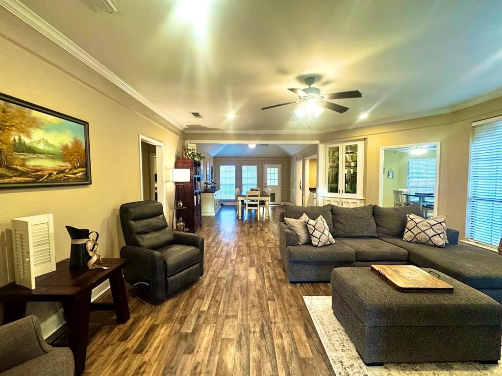Lake Country Estates Add - Residential