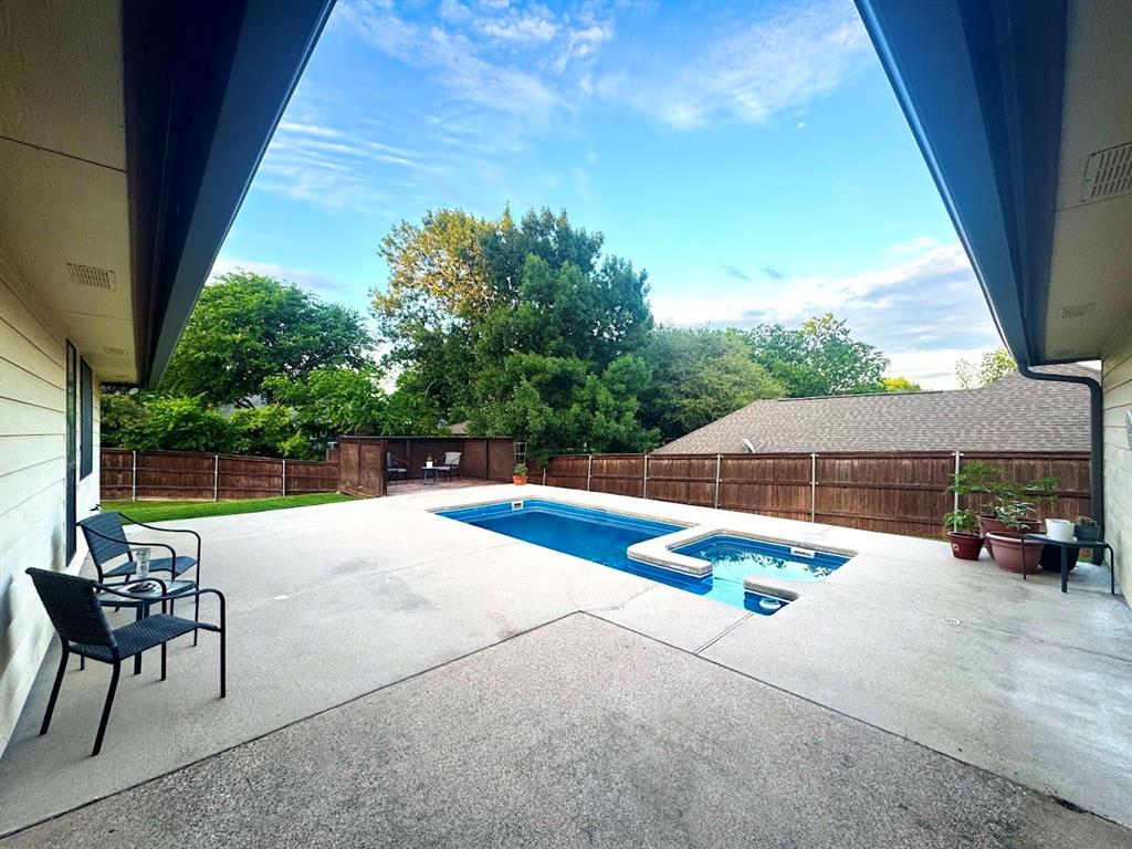 Lake Country Estates Add - Residential