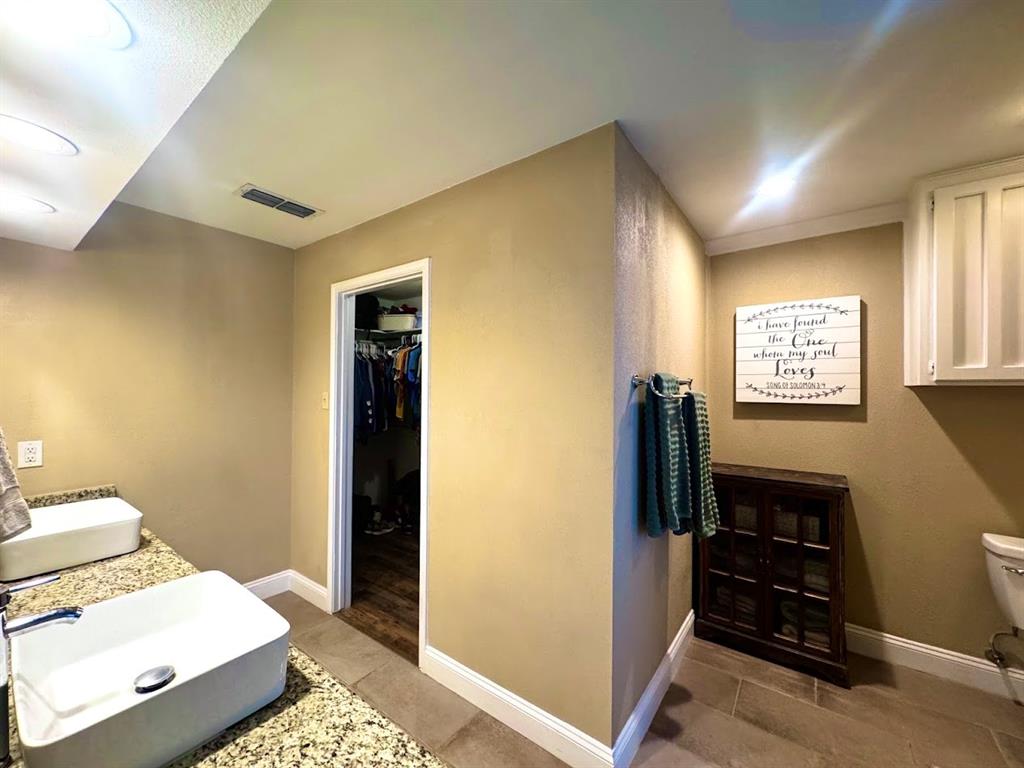 Lake Country Estates Add - Residential