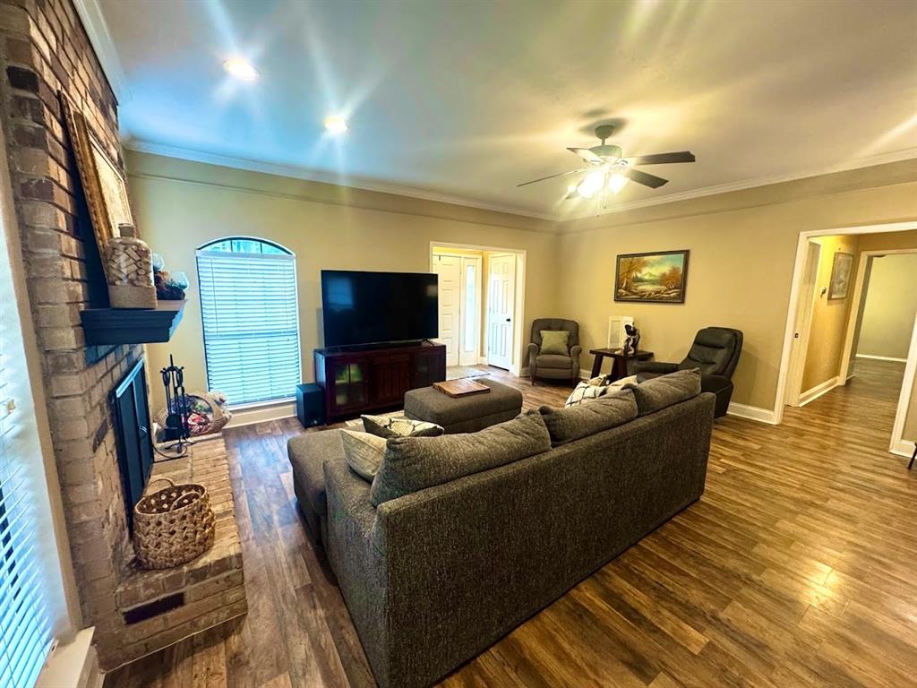 Lake Country Estates Add - Residential