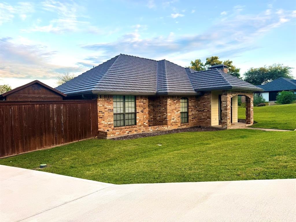 Lake Country Estates Add - Residential