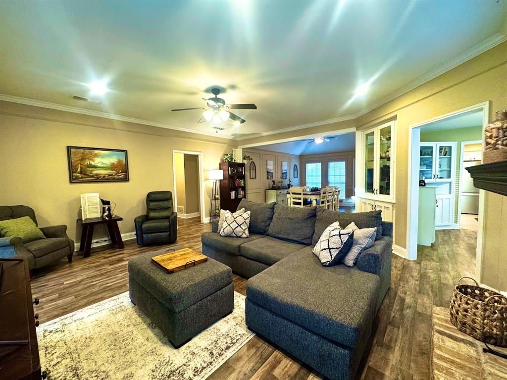 Lake Country Estates Add - Residential