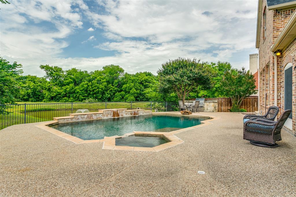 Deforest Court - Residential
