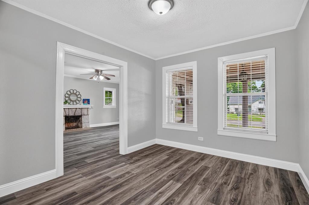 Oakhurst - Residential