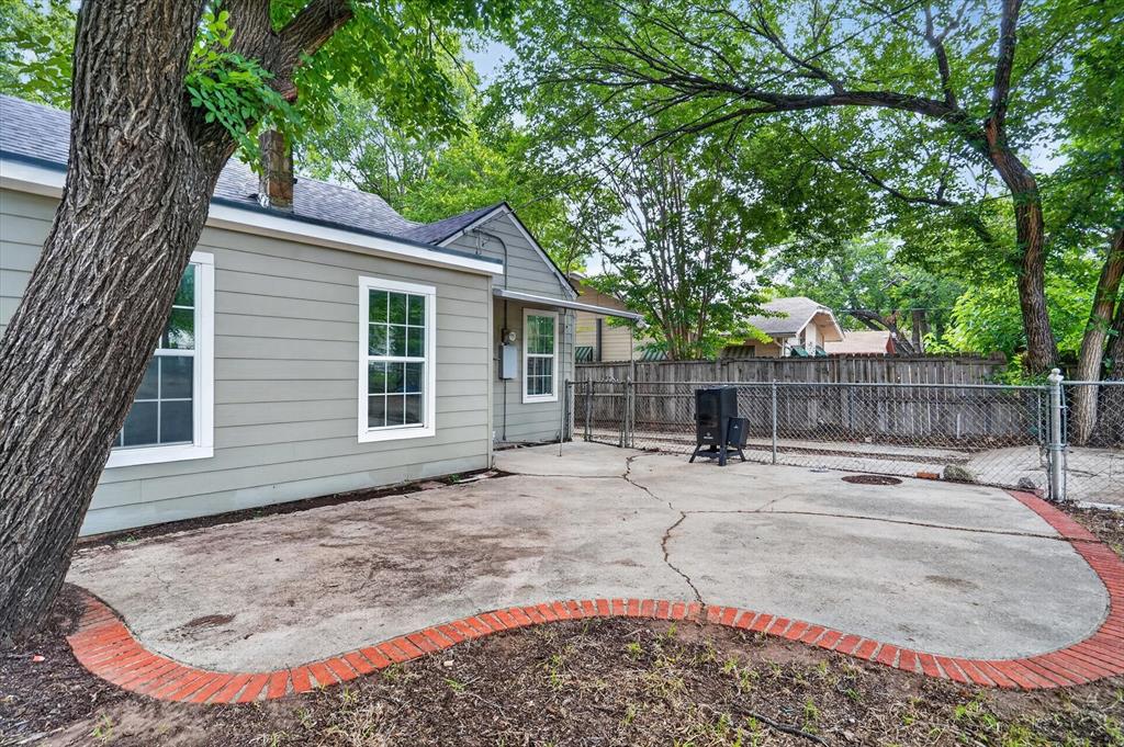 Oakhurst - Residential