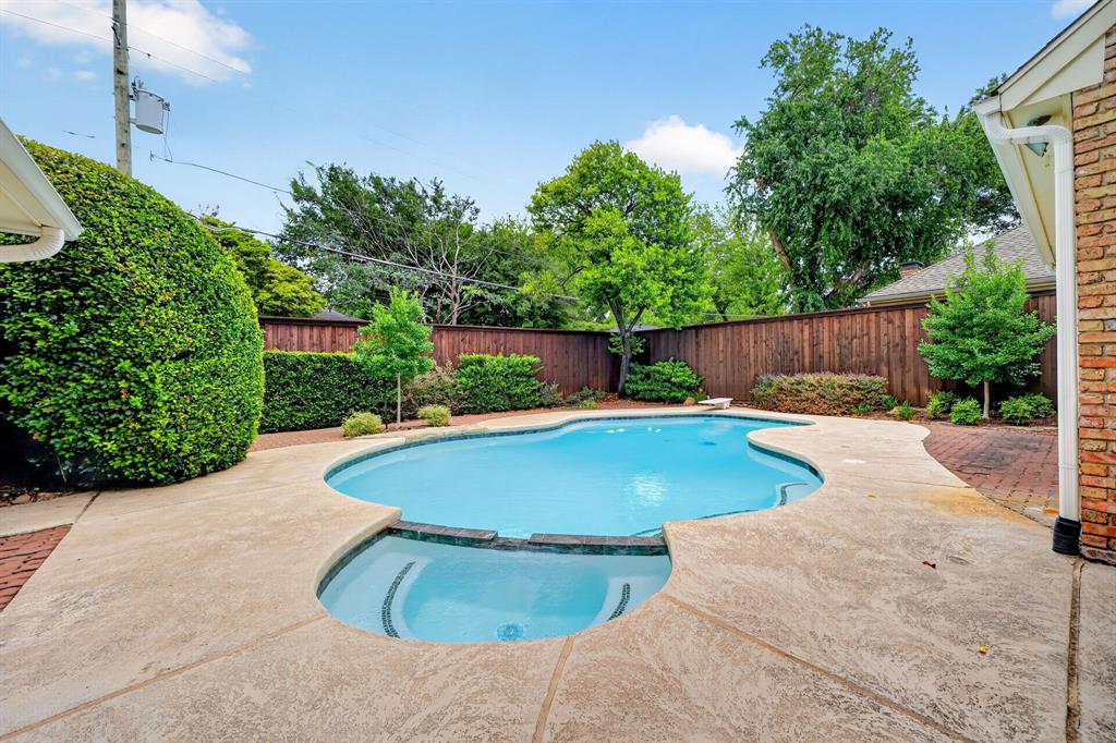Briar Ridge Estates - Residential