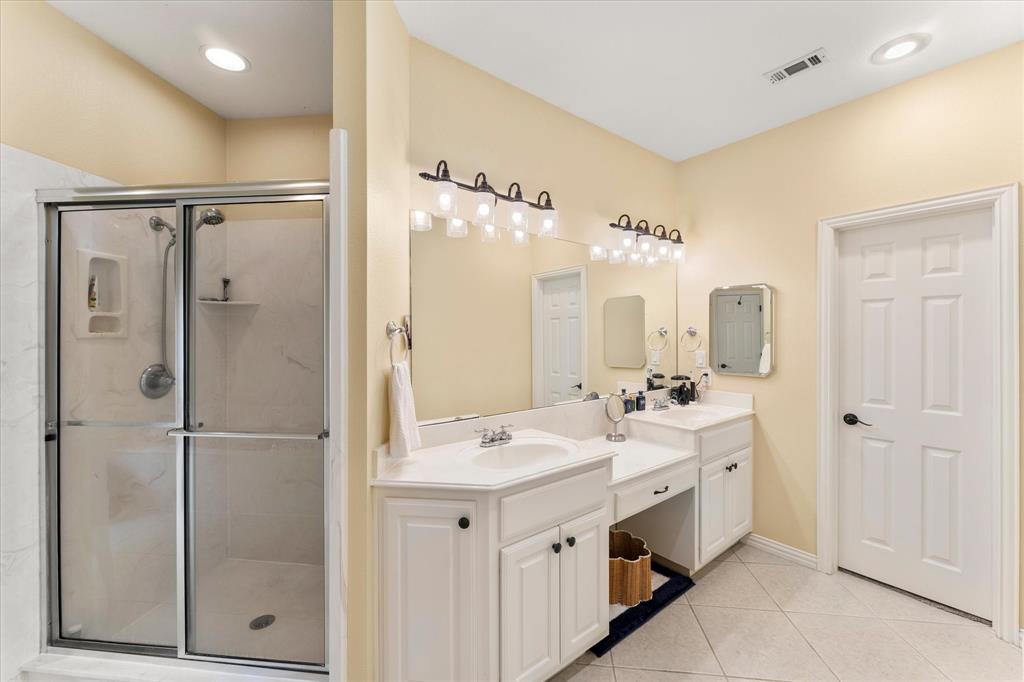 Lone Oak Ranch - Residential