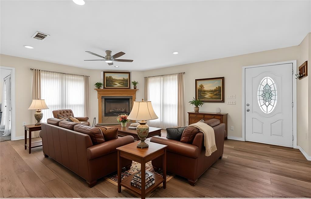 Richard R Jones - Residential