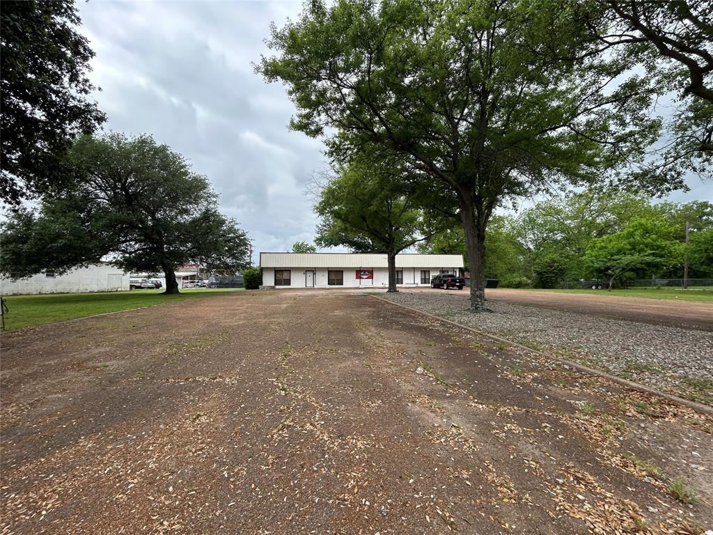 Orig Town Of Commerce - Commercial Sale