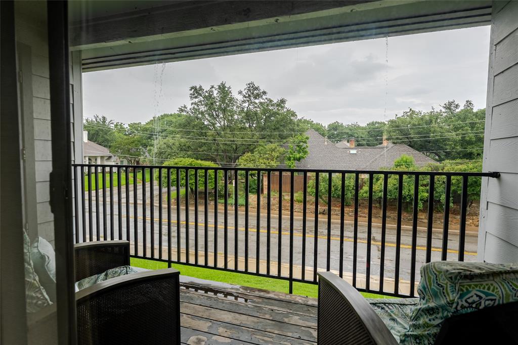 Preston Bend Village Condos - Residential