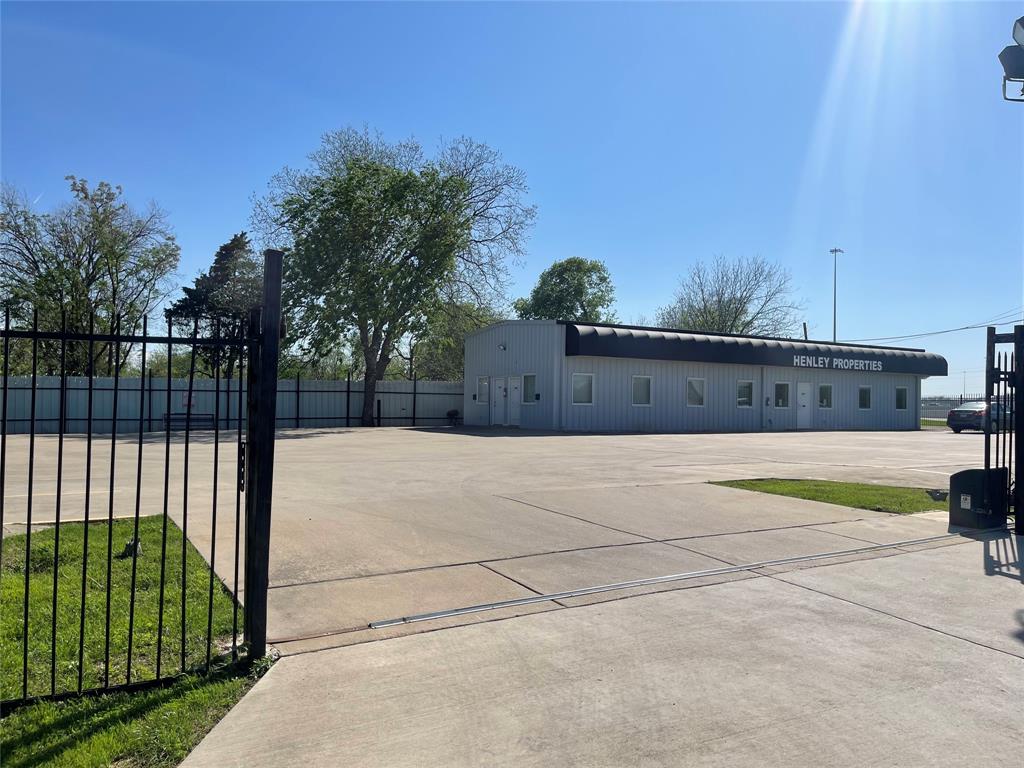Fleming & 11 - Commercial Lease