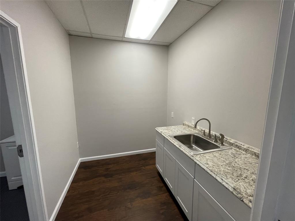 Fleming & 11 - Commercial Lease