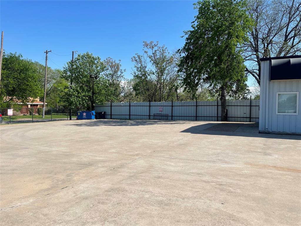 Fleming & 11 - Commercial Lease
