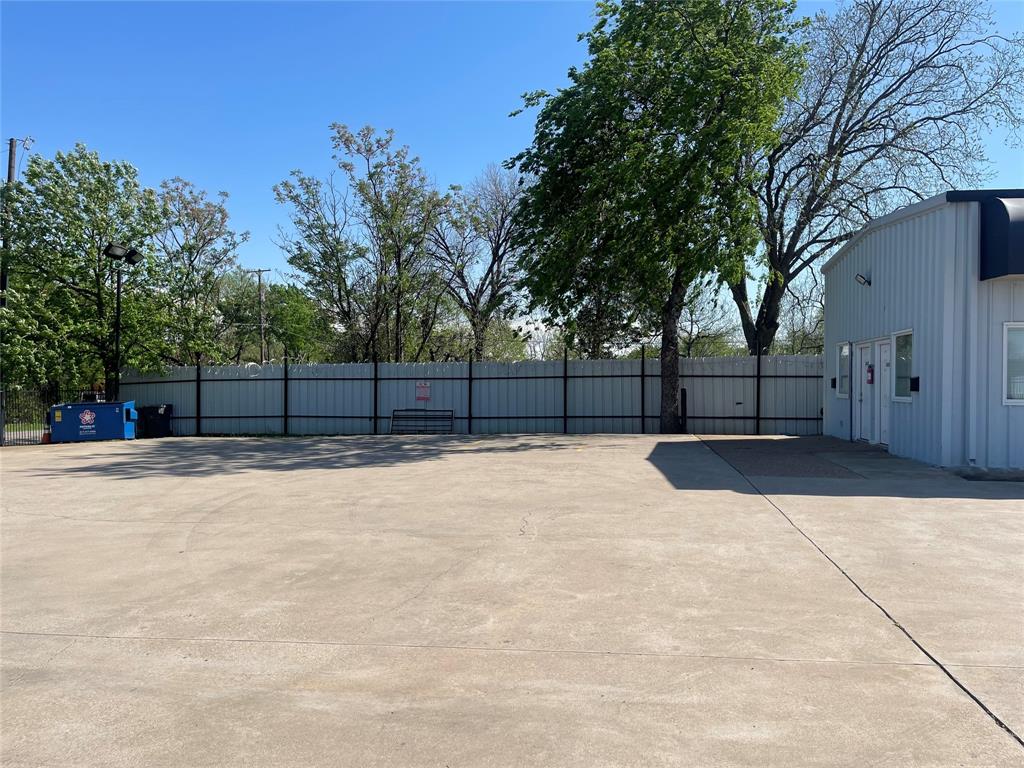 Fleming & 11 - Commercial Lease