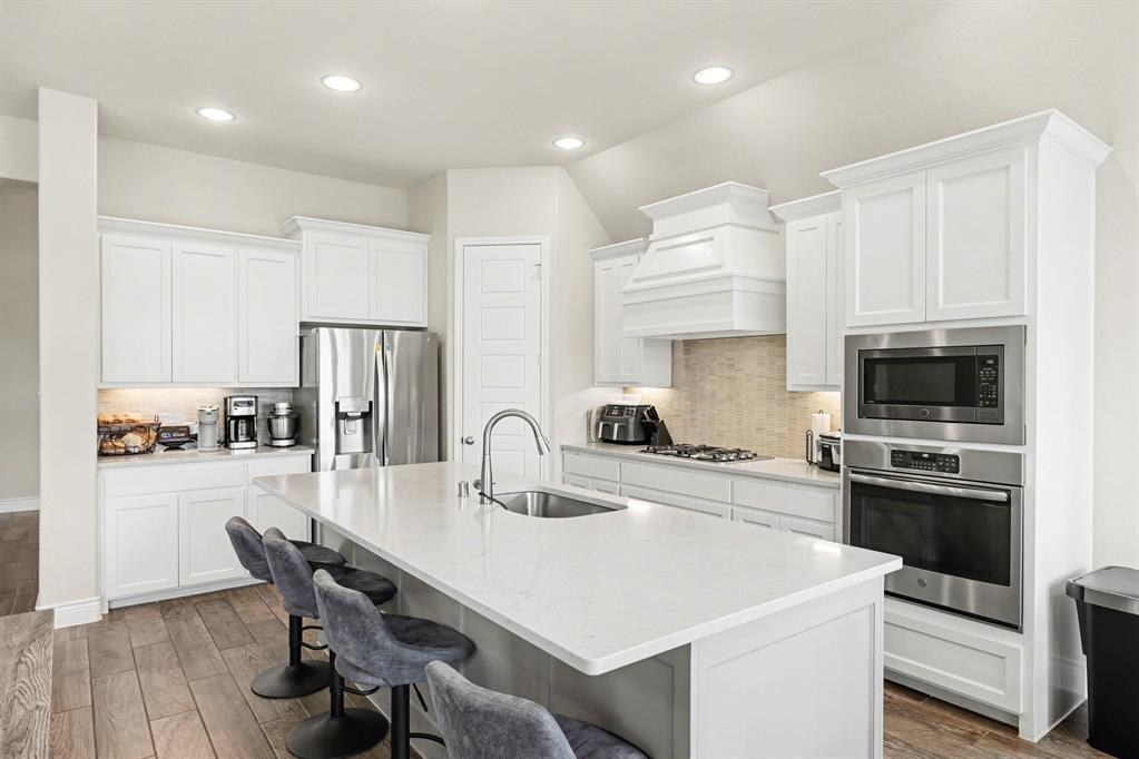 Lilyana Ph 1 - Residential