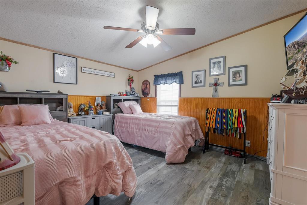 Tunderbird Bay - Residential