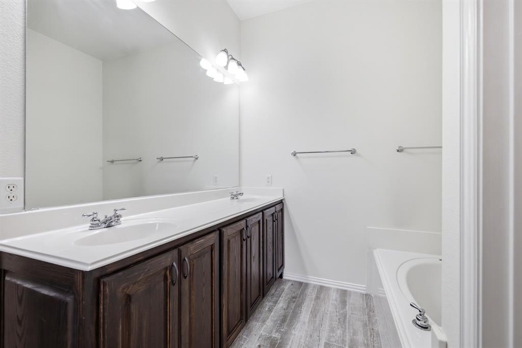 Lakes Of River Trails South - Residential