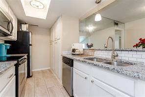 Las Colonitas Condo - Residential