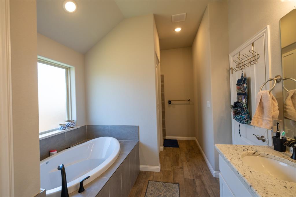 Meander Estates Ph Two - Residential