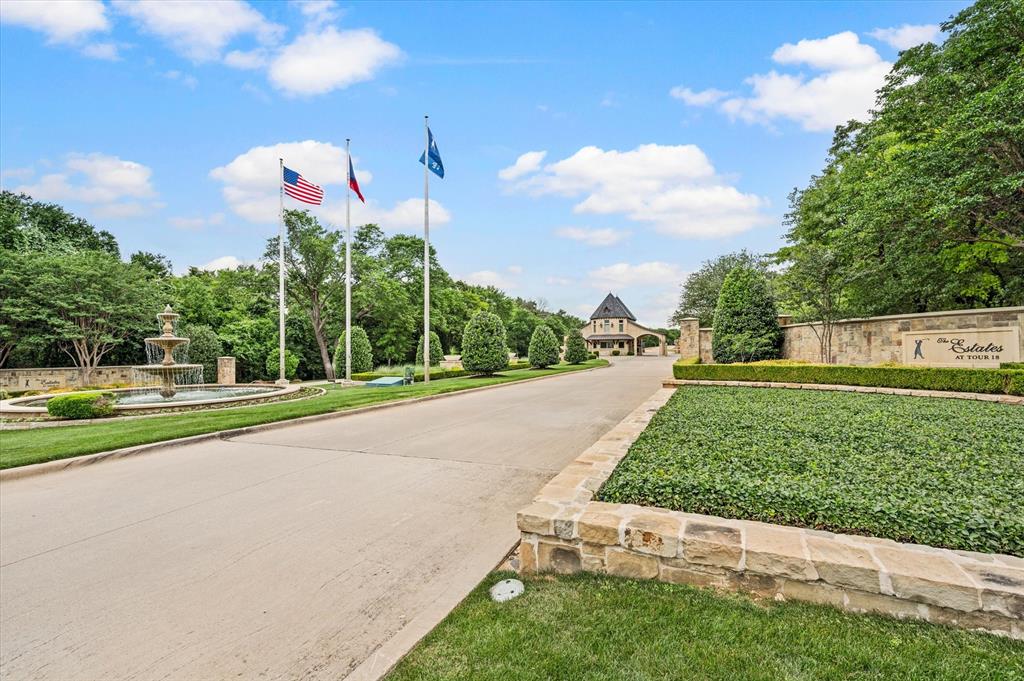The Estates At Tour 18 Sec 3 - Residential