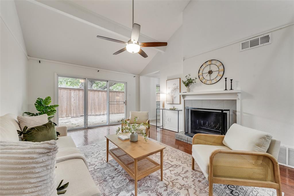 White Rock West Condo - Residential