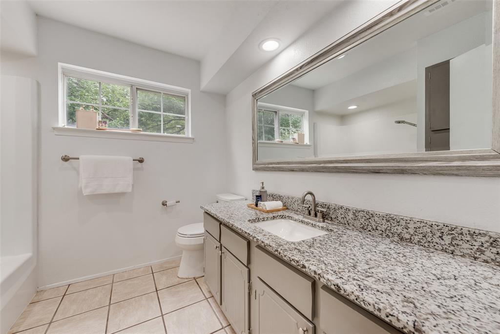 White Rock West Condo - Residential