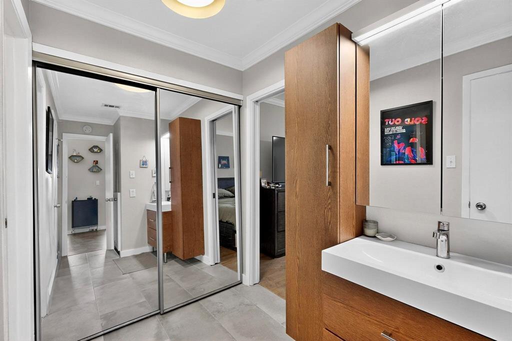 Woodhaven Condos - Residential