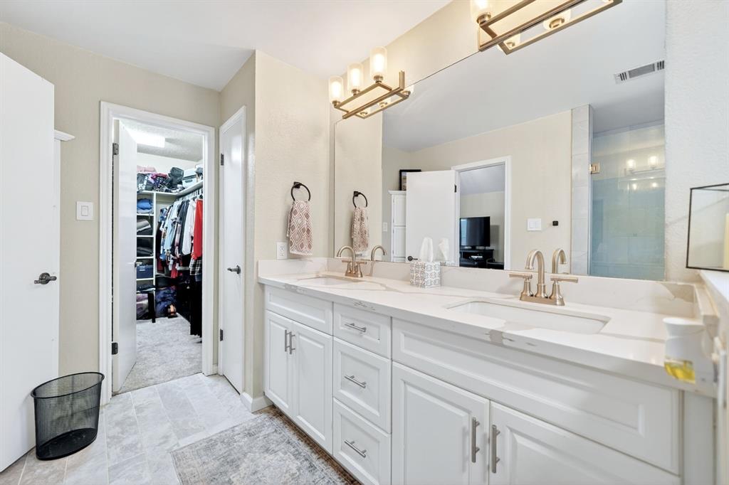 Ruisseau Place - Residential