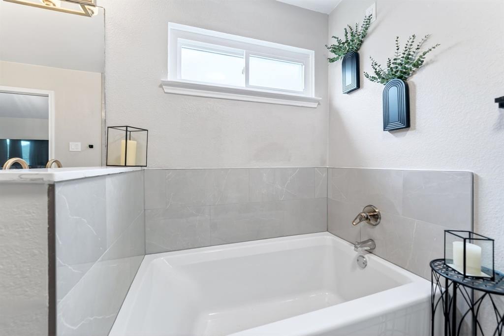 Ruisseau Place - Residential