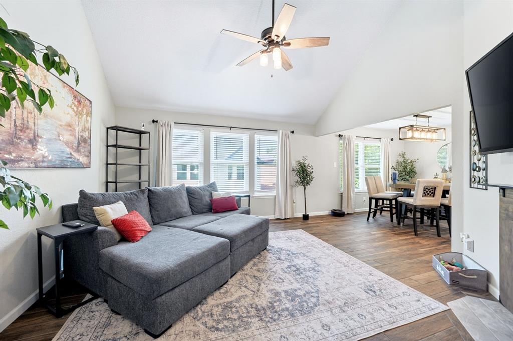 Ruisseau Place - Residential