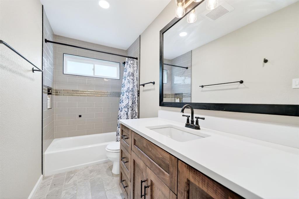 Ruisseau Place - Residential