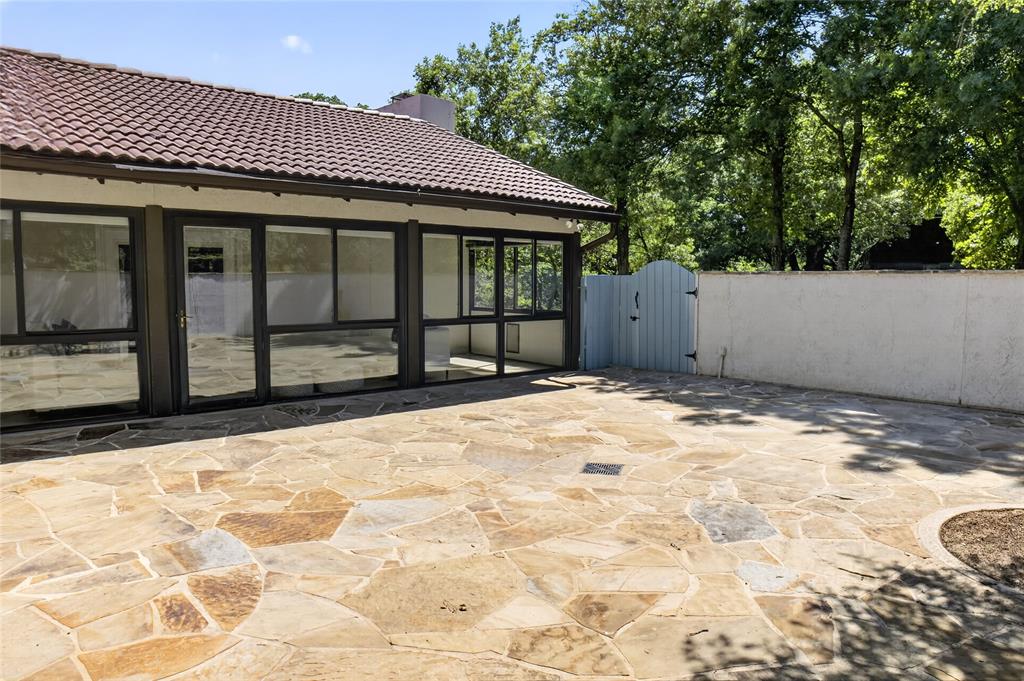 Pilot Knoll - Residential