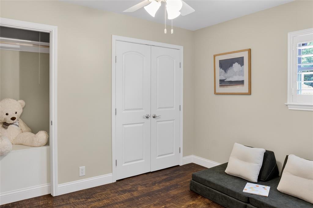 Pilot Knoll - Residential