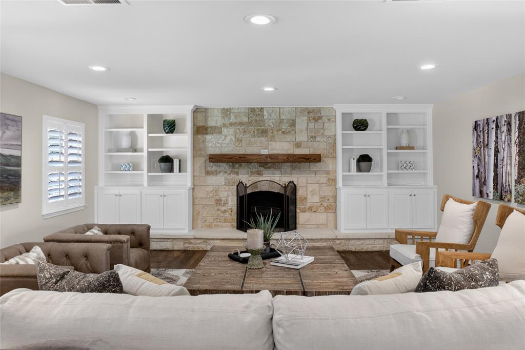 Pilot Knoll - Residential