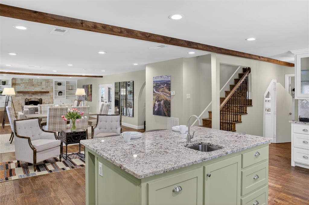 Pilot Knoll - Residential