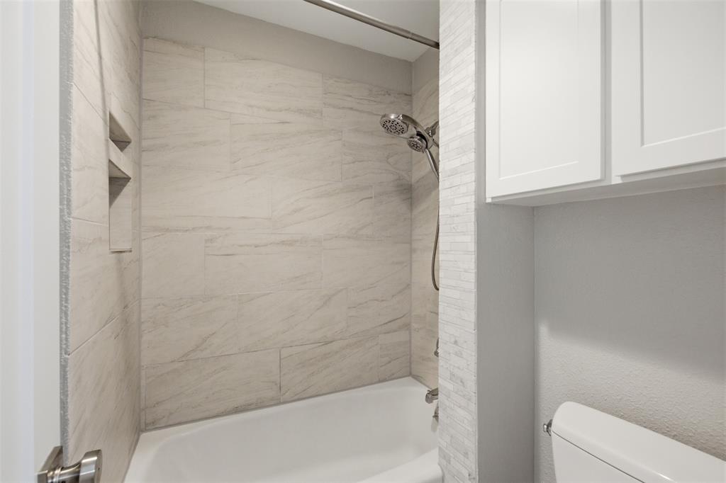 BROOKHAVEN ESTATES 7 - Residential