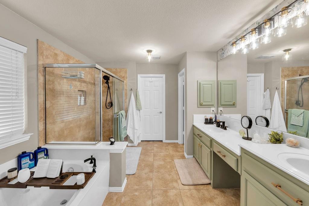 Oak Creek Estates - Residential