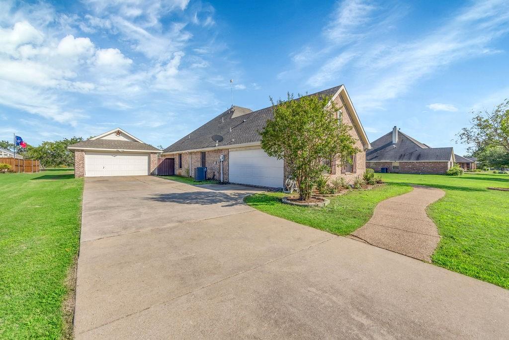 Oak Creek Estates - Residential