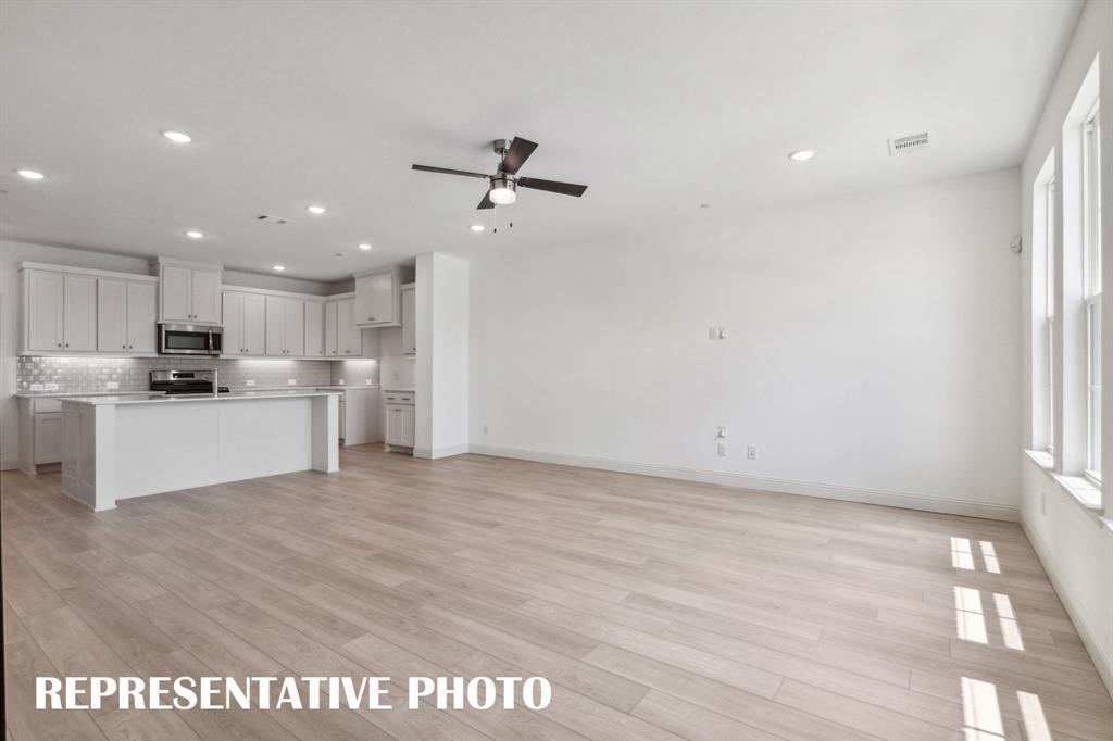 Twin Creeks Watters Townhomes - Residential