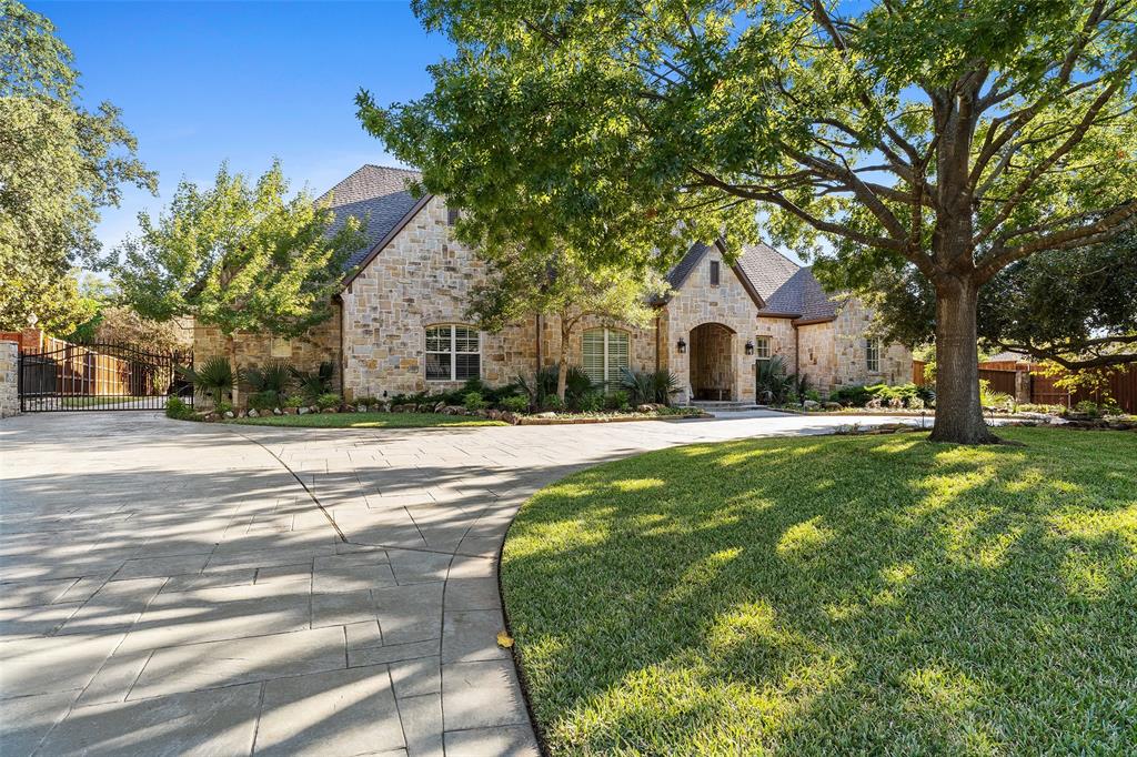 Located in highly coveted Northwood Hills, this exceptional home has it all! Five bedrooms situated on the first floor, climate controlled wine room and an upstairs oversized game room complete with a full bathroom and a recently added kitchenette making it perfect for endless possibilities for entertainment. The heart of this home is its updated chef's kitchen, with stainless-steel Thermador appliances. The kitchen seamlessly flows into the den, creating an inviting space illuminated by an abundance of natural light. The home office provides a dedicated workspace when working from home. The recently added screened-in porch overlooks the large pool with waterfall and spa. The 3 car garage and large circle drive ensures ample parking space. A backyard accessory unit with electrical and AC provides a versatile space that can be anything from an artist's studio to a fitness room. Every detail of this home exudes sophistication and functionality!