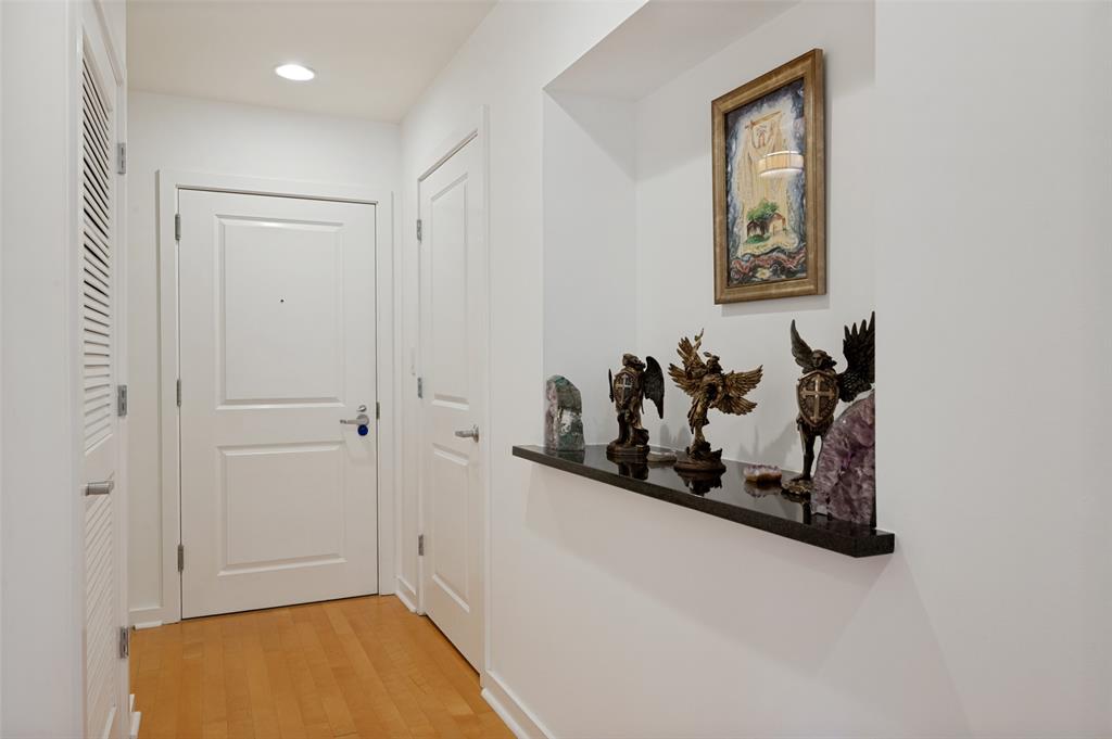 Metropolitan - Residential