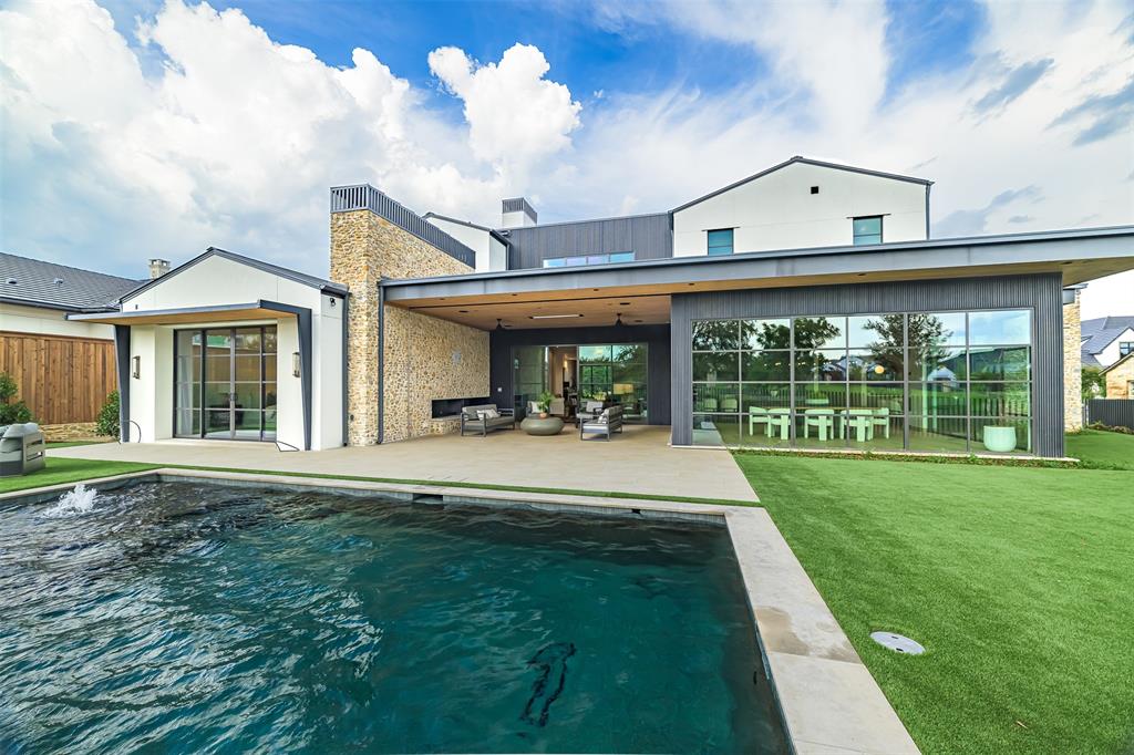 Stony Brook - Residential